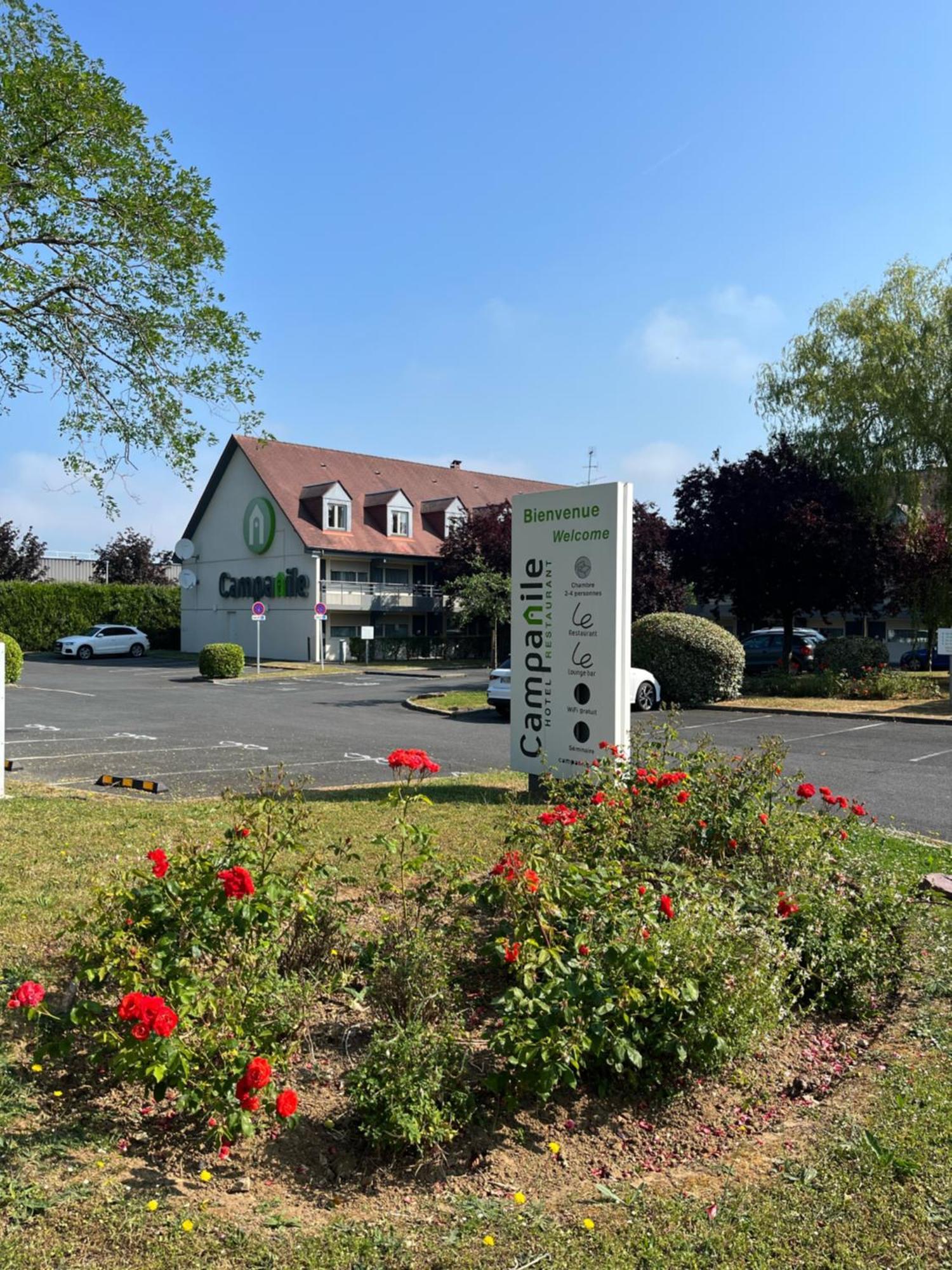 Campanile Deauville Saint-Arnoult Buitenkant foto